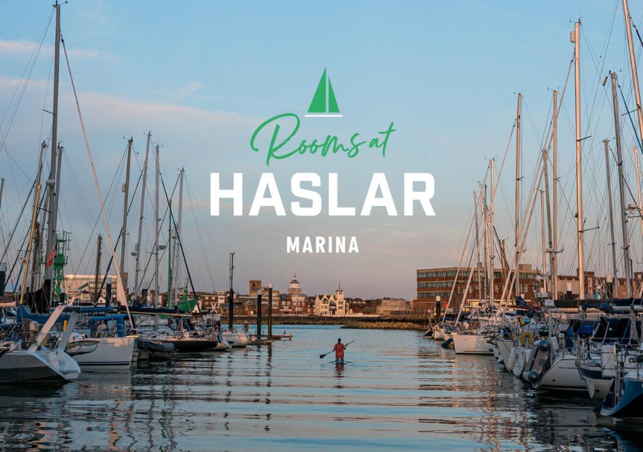 Rooms At Haslar Marina Gosport Exterior photo